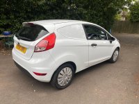FORD FIESTA VAN