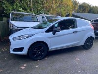 FORD FIESTA VAN
