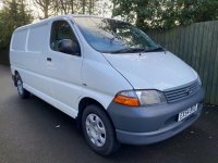 TOYOTA HIACE