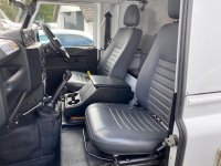 LAND ROVER DEFENDER 110