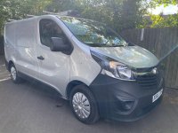 VAUXHALL VIVARO