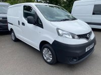 NISSAN NV200