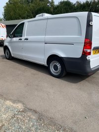 MERCEDES-BENZ VITO