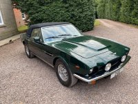 ASTON MARTIN V8