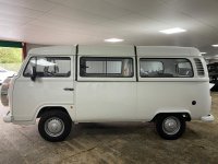 VOLKSWAGEN CAMPERVAN