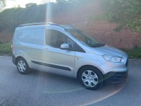 FORD TRANSIT COURIER
