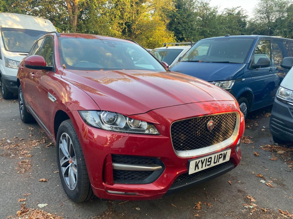2019 Jaguar F-pace